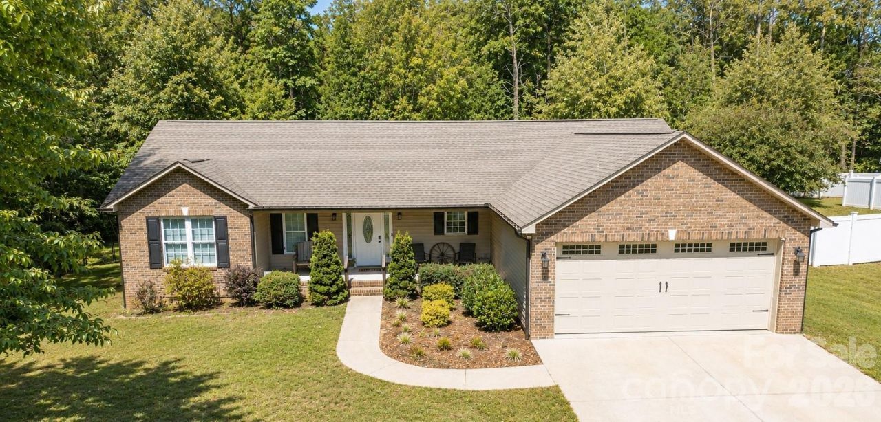 6825 Forney Hill Road, Denver, NC 28037 Main Photo
