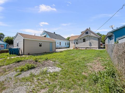 Main Photo