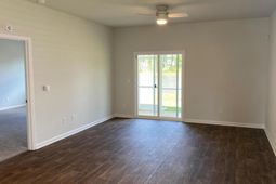 608 Ladywood Drive photo 4