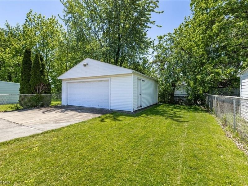 13413 Crossburn Avenue, Cleveland, OH 44135 Photo 23