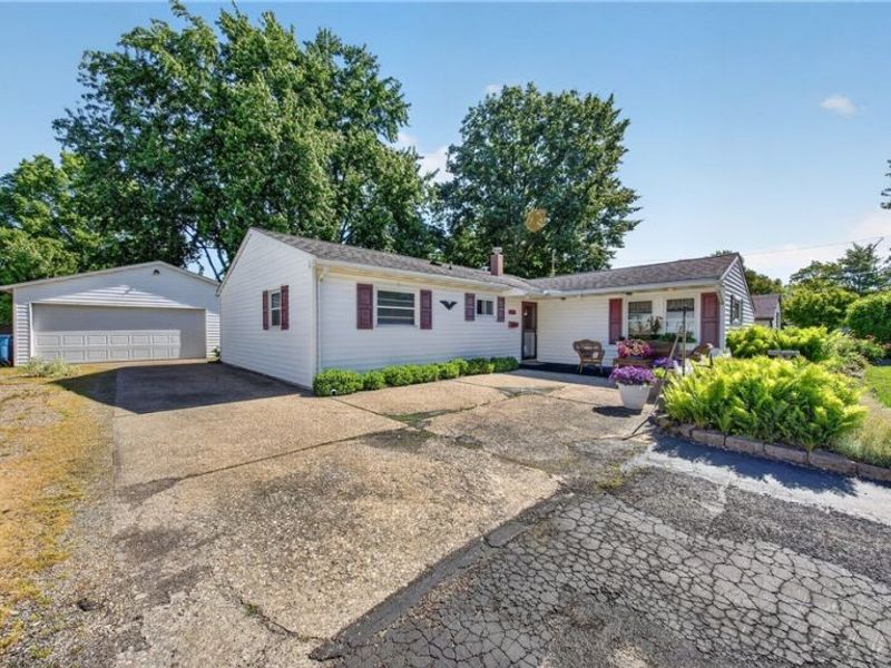33848 David Drive, North Ridgeville, OH 44039 Photo 1