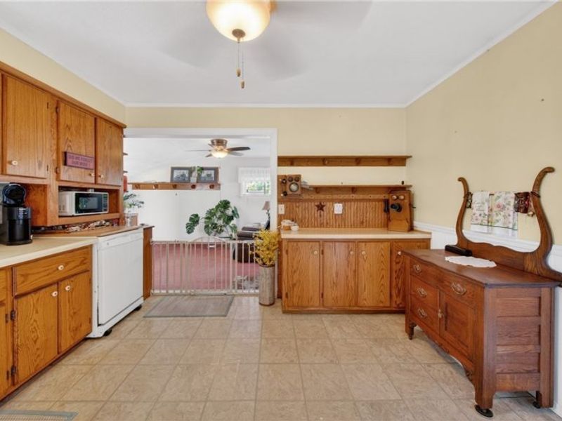 33848 David Drive, North Ridgeville, OH 44039 Photo 3