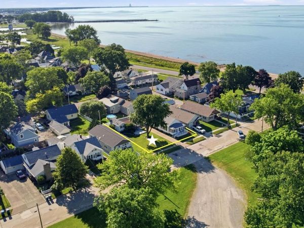 116 Ash Street, Port Clinton, OH 43452