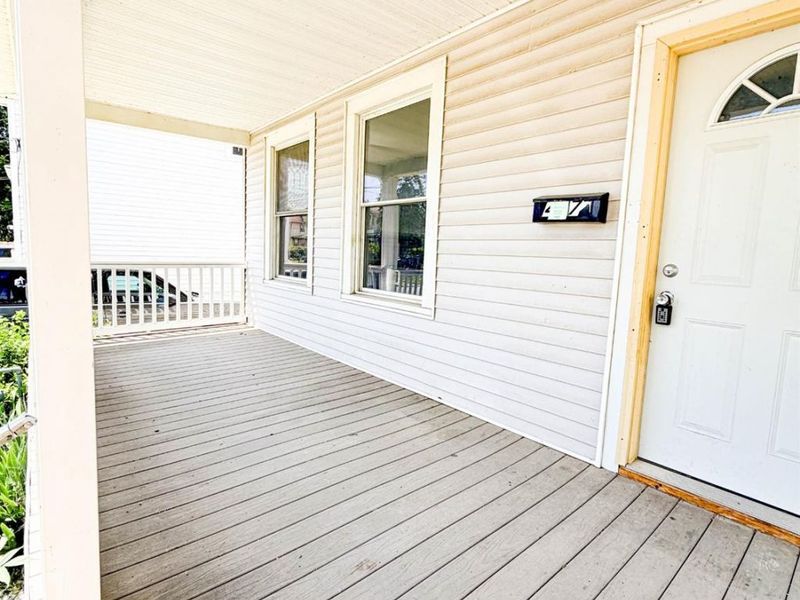 417 E Jefferson Street, Sandusky, OH 44870 Photo 2