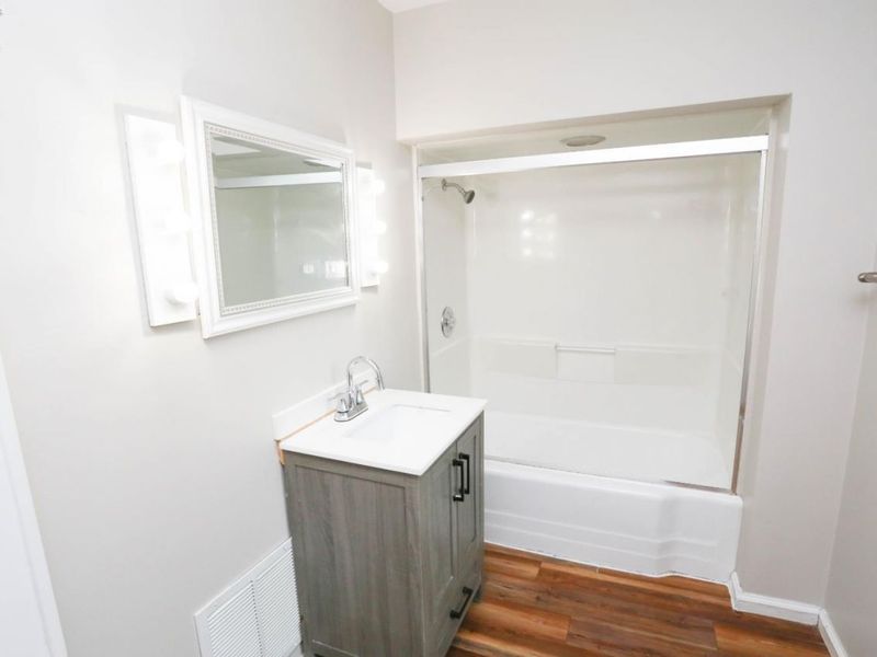417 E Jefferson Street, Sandusky, OH 44870 Photo 28