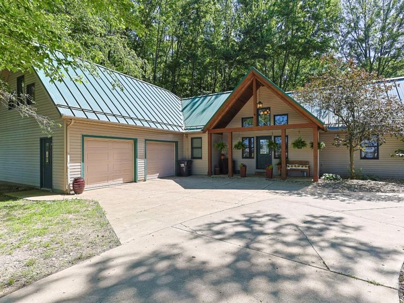 196 Greenwich East Townline Road, New London, OH 44851 Photo 2