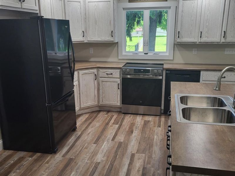 150 W Broadway Street, Plymouth, OH 44865 Photo 8