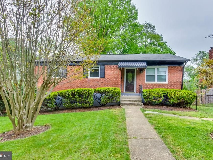 11705 Ashley Drive, Rockville, MD 20852 Main Photo