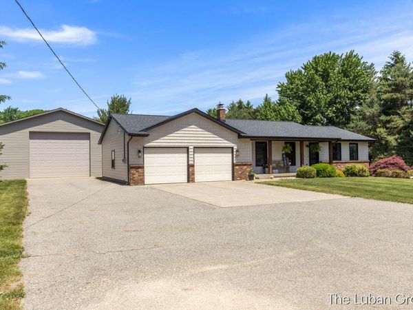 6669 Fillmore Street, Allendale, MI 49401