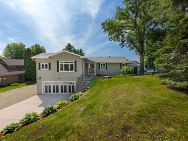 4372 Channel Road, Spring Park, MN 55384