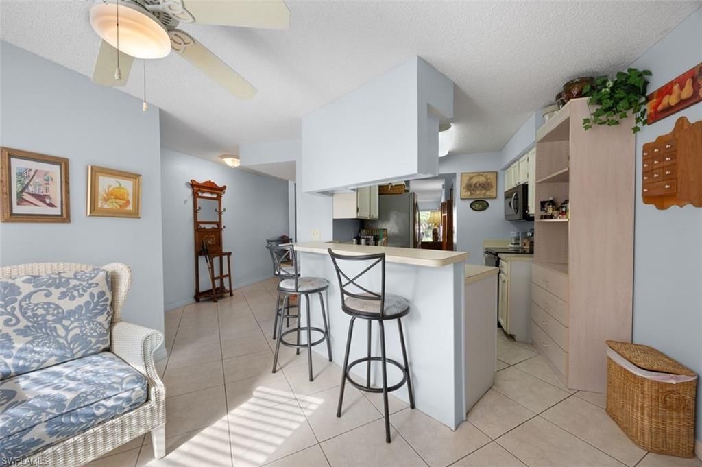 114 Cypress Way E, Unit D3, Naples, FL 34110 Photo