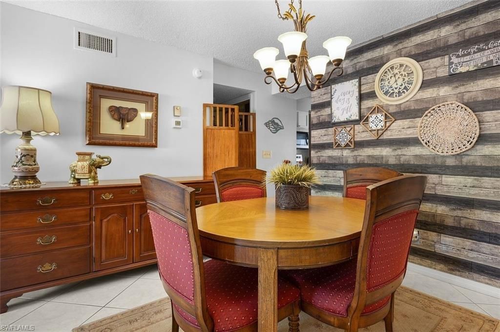 114 Cypress Way E, Unit D3, Naples, FL 34110 Photo