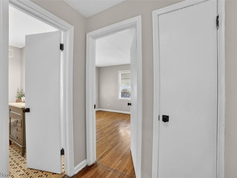 3705 Brinkmore Road , Cleveland Heights, OH 44121 Photo 15