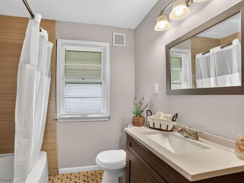 3705 Brinkmore Road , Cleveland Heights, OH 44121 Photo 19