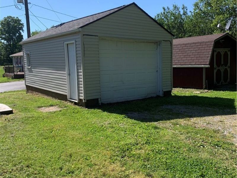 30382 State Route 172, East Rochester, OH 44625 Photo 2