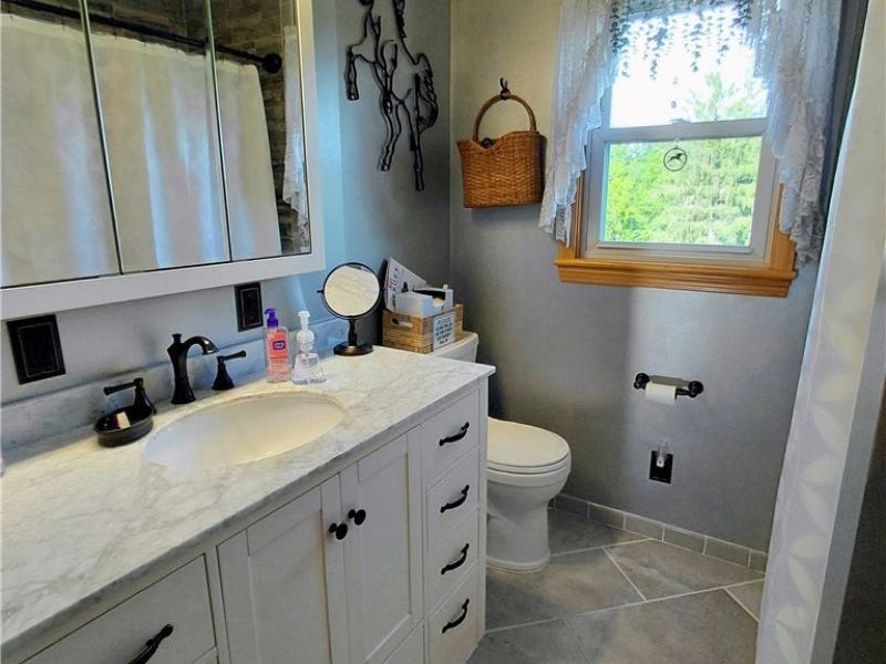 242 Cedar Road, Richmond, OH 43944 Photo 14