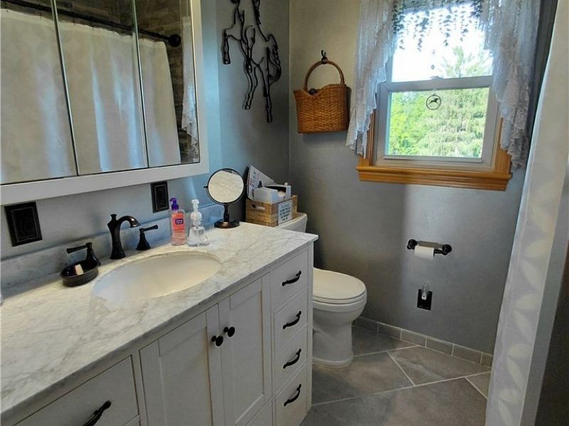242 Cedar Road, Richmond, OH 43944 Photo 15