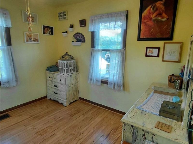 242 Cedar Road, Richmond, OH 43944 Photo 16