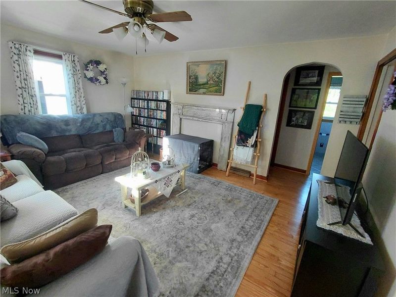 242 Cedar Road, Richmond, OH 43944 Photo 5
