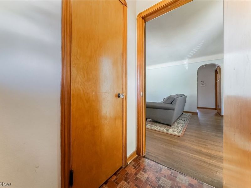 4408 Archmere Avenue , Cleveland, OH 44109 Photo 10