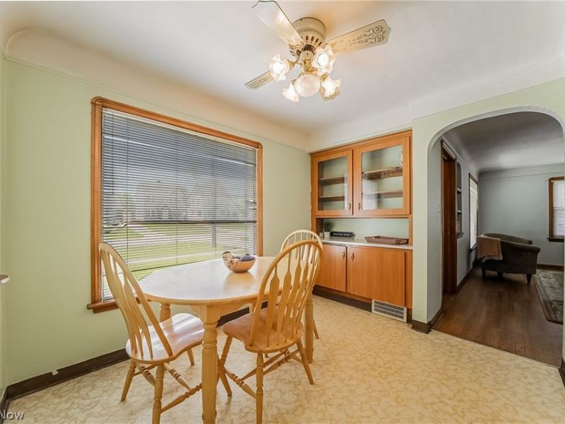 4408 Archmere Avenue , Cleveland, OH 44109 Photo 11