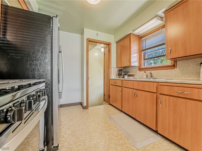 4408 Archmere Avenue , Cleveland, OH 44109 Photo 16
