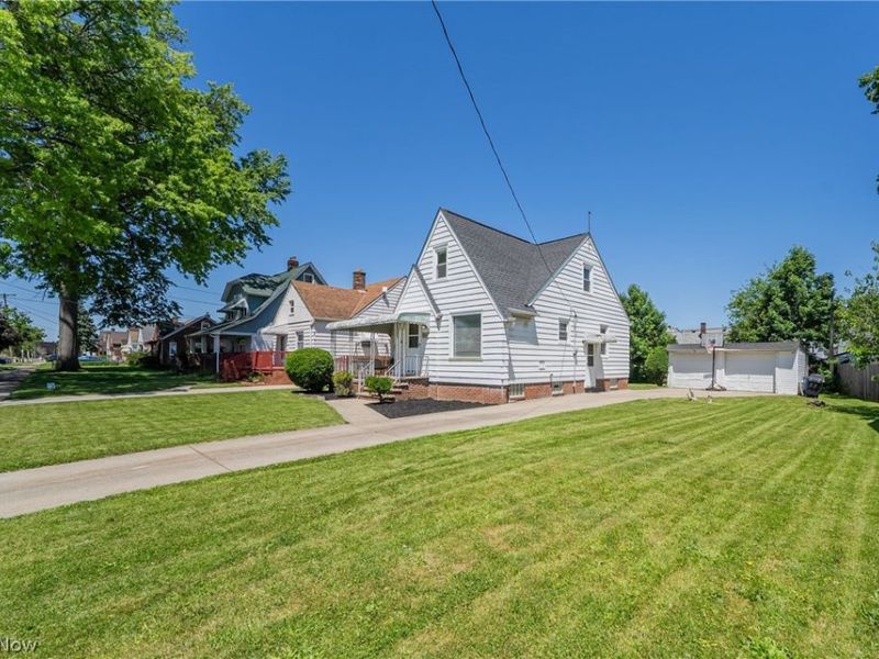 4408 Archmere Avenue , Cleveland, OH 44109 Photo 3