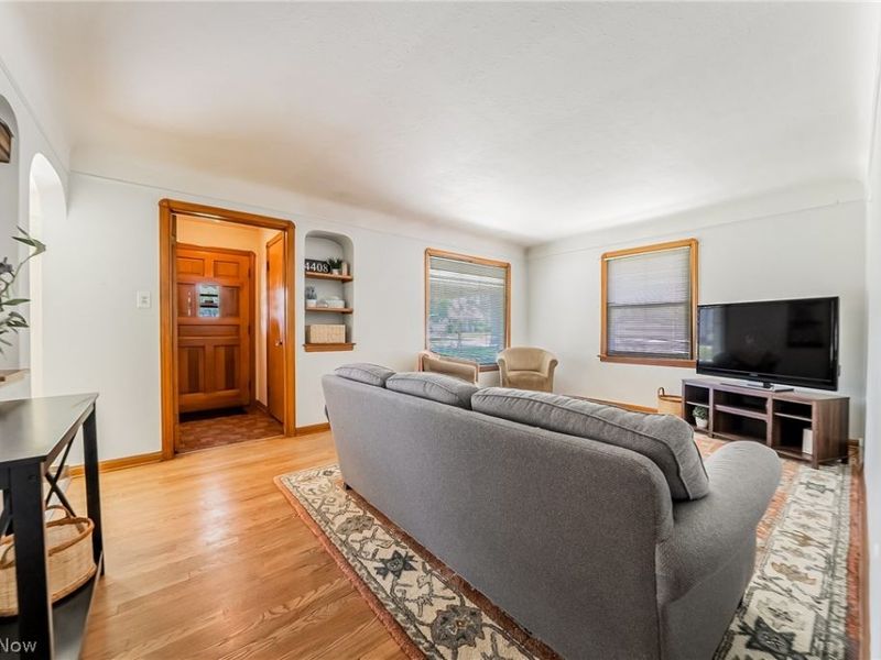 4408 Archmere Avenue , Cleveland, OH 44109 Photo 8