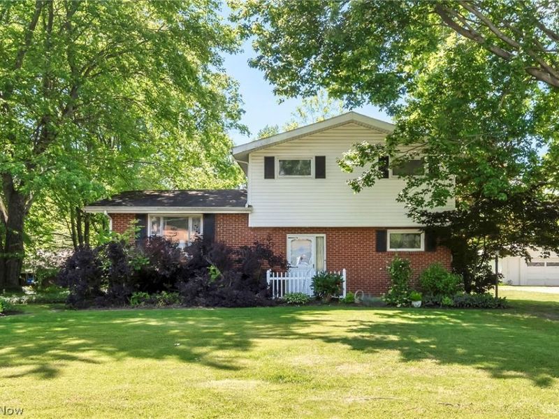 4005 Selnik Road, Kent, OH 44240 Photo 2