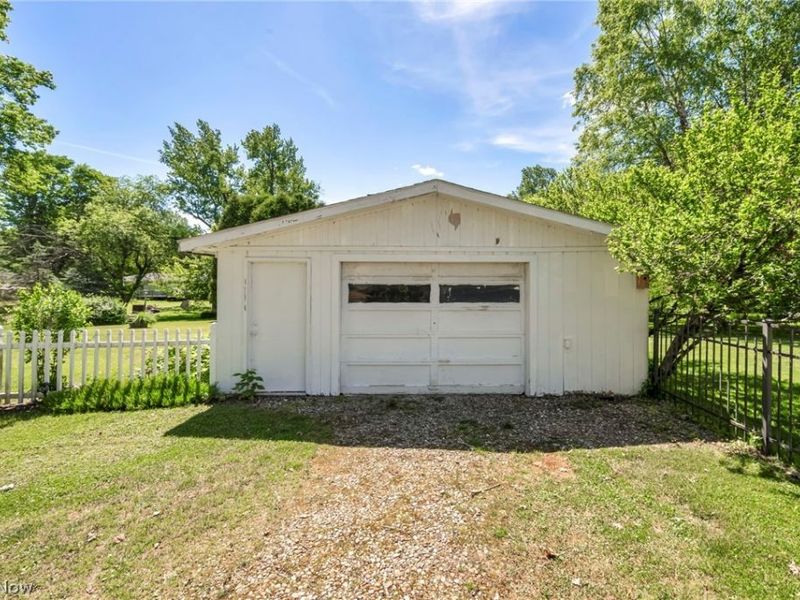 4005 Selnik Road, Kent, OH 44240 Photo 39
