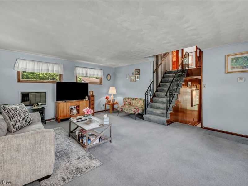 4005 Selnik Road, Kent, OH 44240 Photo 9