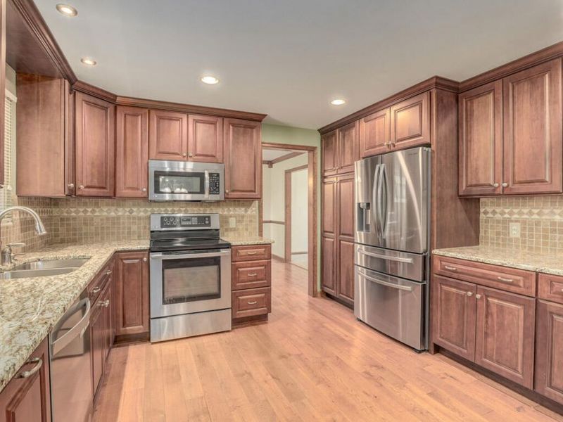 124 Lookout Farm Drive, Crestview Hills, KY 41017 Photo 9