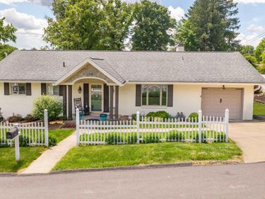 1361 Anderson Avenue, Morgantown, WV 26505