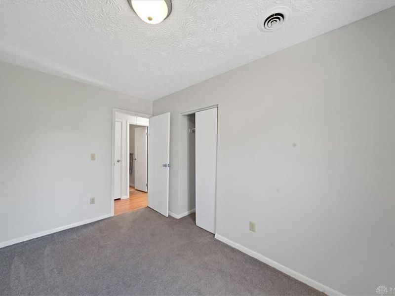 233 Erie Avenue, Fairborn, OH 45324 Photo 19