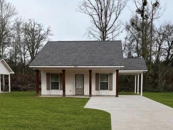 24143 JOHN MCKIGNEY Road , Unit 6, Springfield, LA 70462