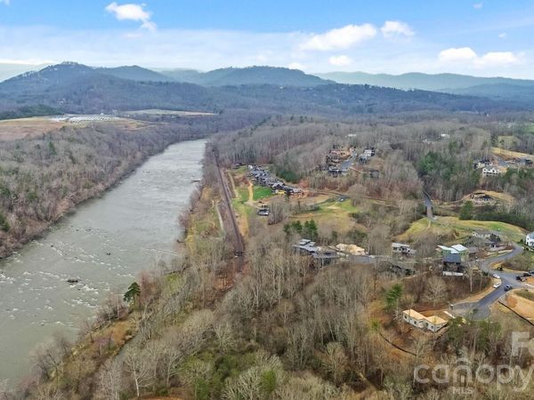 406 Blue Mind Way , Asheville, NC 28804