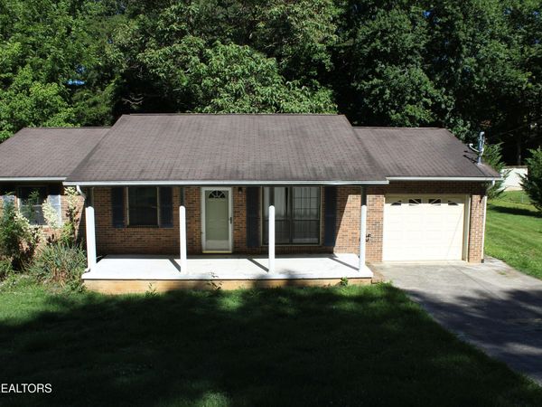 4329 York Rd, Knoxville, TN 37938