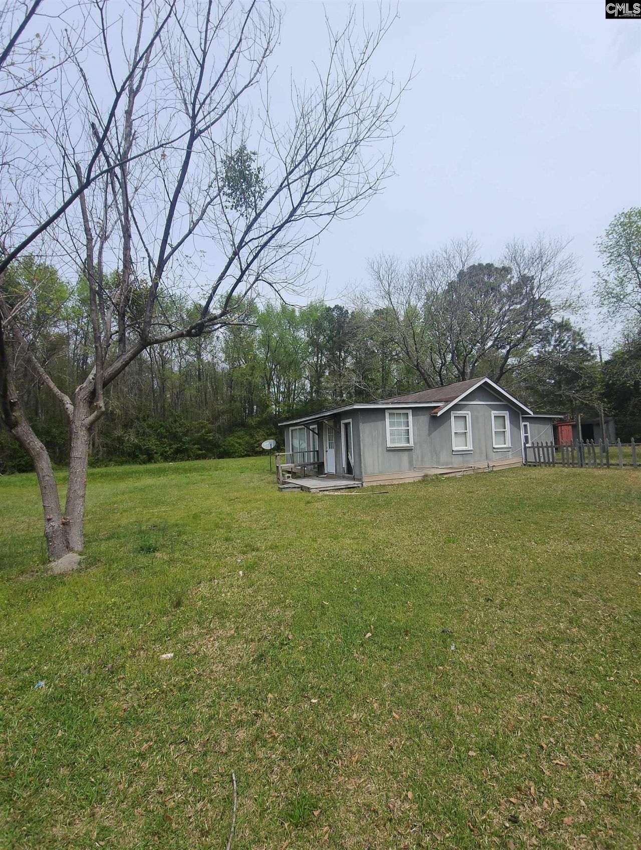 101 Moolah Drive  Photo 5