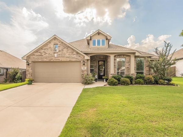1036 Kingston Drive , Godley, TX 76044