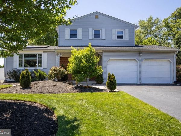 9 WOLFPACK ROAD , HAMILTON, NJ 08619