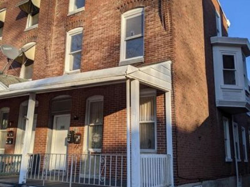 566 2nd Floor Noble Street, Unit 2, Norristown, PA 19401 Main Photo