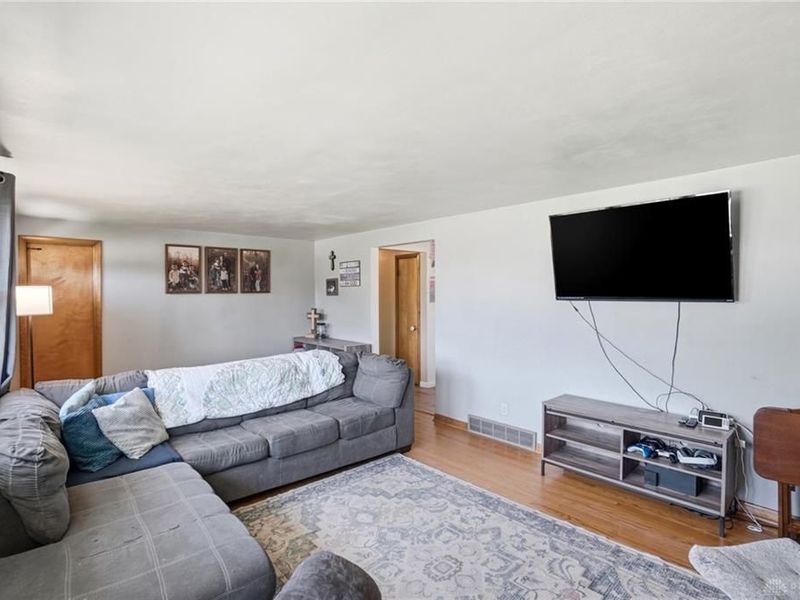 4267 Helena Drive, Springfield, OH 45503 Photo 46