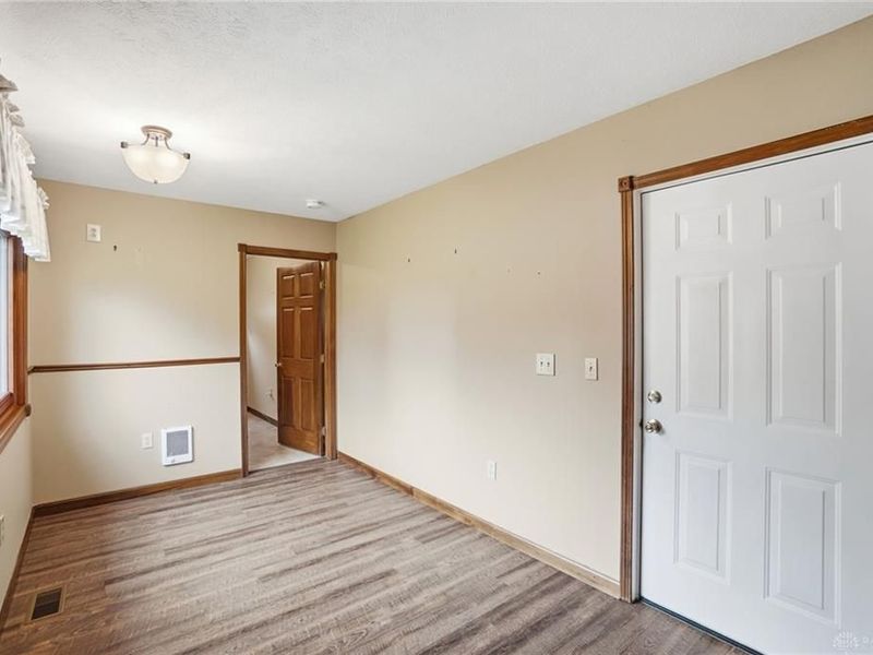 1700 W Sparrow Road, Green Township, OH 45502 Photo 24