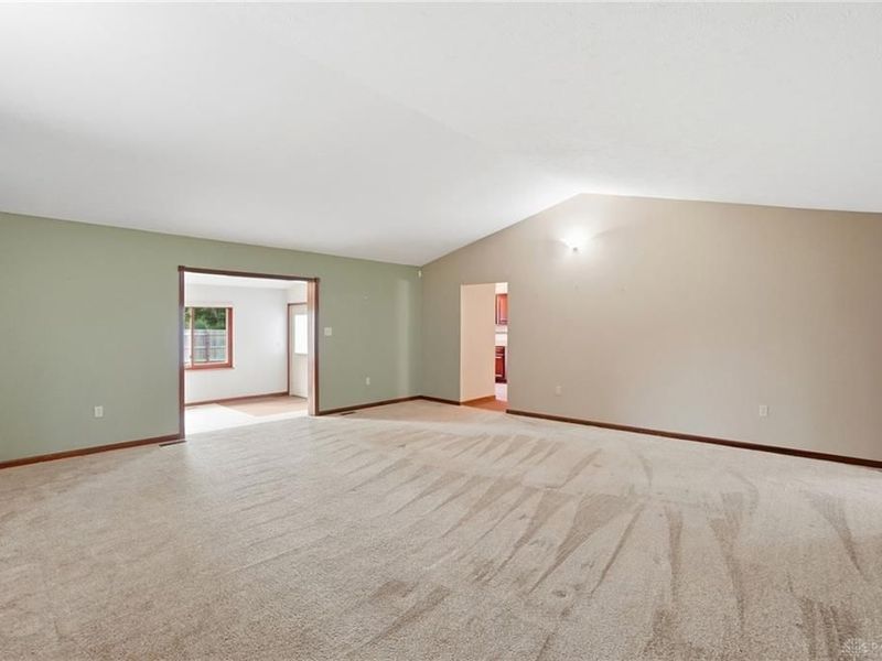 1700 W Sparrow Road, Green Township, OH 45502 Photo 29