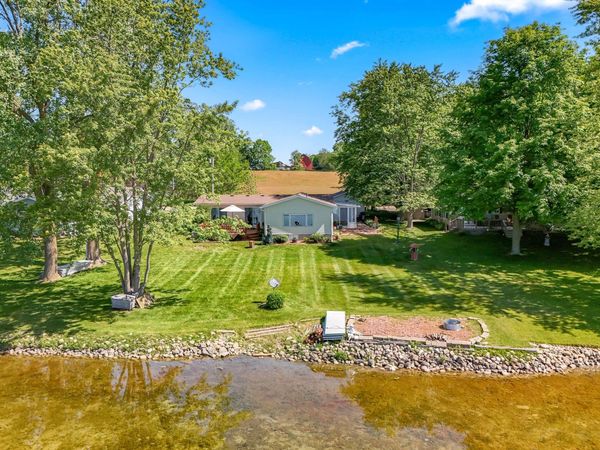 517 Harbaugh Drive, Coldwater, MI 49036