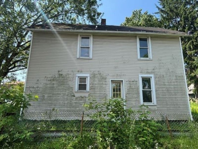 756 Brown Street , Akron, OH 44311 Photo 2