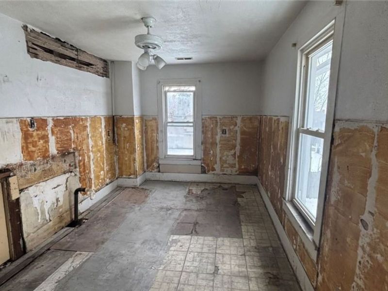 756 Brown Street , Akron, OH 44311 Photo 22