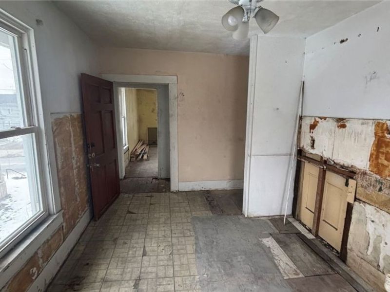 756 Brown Street , Akron, OH 44311 Photo 23