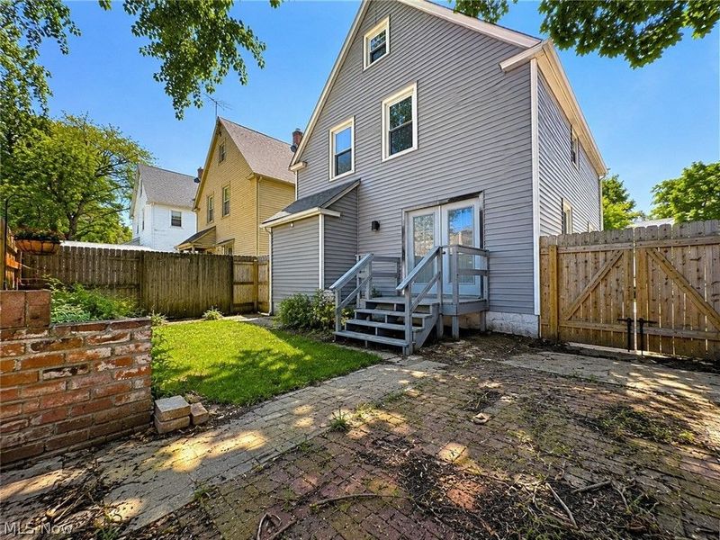 6808 Fir Avenue, Cleveland, OH 44102 Photo 37