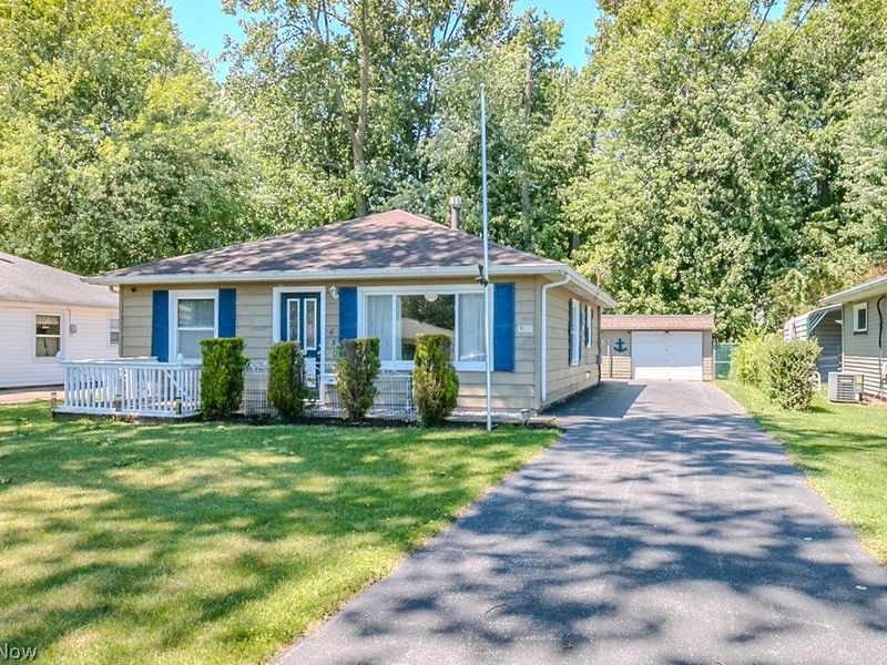 4800 Homewood Drive, Mentor, OH 44060 Photo 2